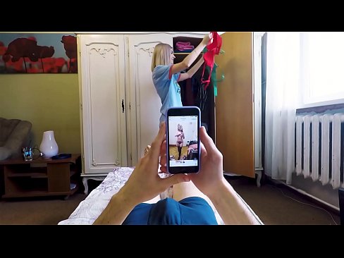 ❤️ Ni-cum ni Stepsister ang kanyang kapatid bago umuwi si nanay ️❌ super porn sa amin ️❤