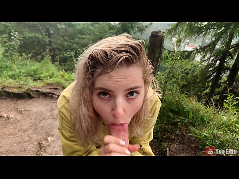 ❤️ Batang babae swallows cum pagkatapos ng isang pampublikong blowjob - Eva Elfi ️❌ super porn sa amin ️❤